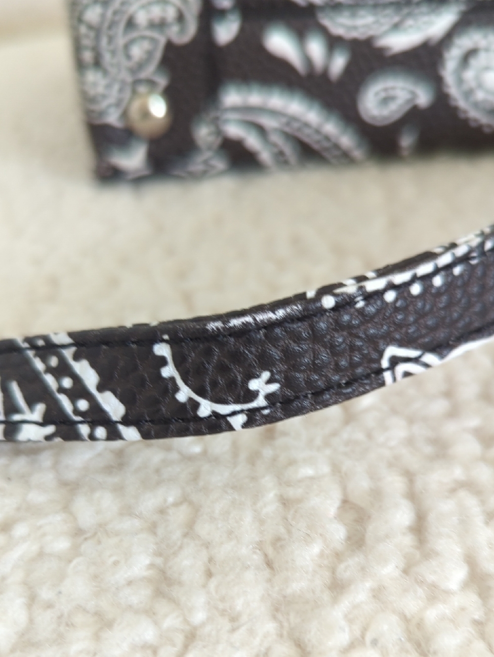 Brandon Blackwood Kuei bag in Black bandana Paisley print - Picture 11 of 11